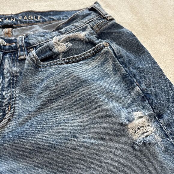 AMERICAN EAGLE Blue Distressed Strigid 90s Straight Leg Jeans Sz 4 - Picture 7 of 12